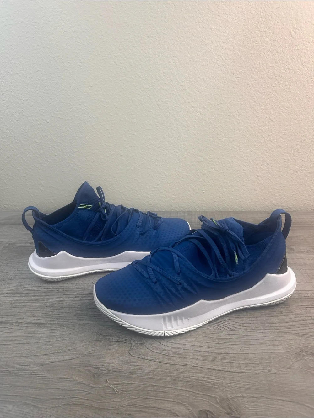 Under Armour Curry 3Z Blue Basketball Shoes Men’s Athletic Sneakers Size 9.5